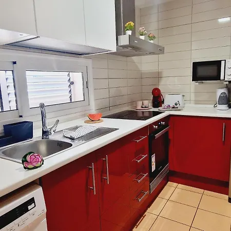 Nyaraló Precious 3 Bedroom, Oasis De Fanabe Wifi Free