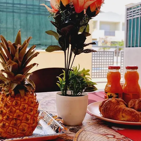 Precious 3 Bedroom, Oasis De Fanabe Wifi Free Ferienhaus